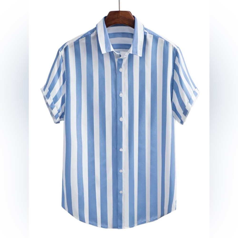 NWOT Men’s Blue and White Striped Button Down Shirt
